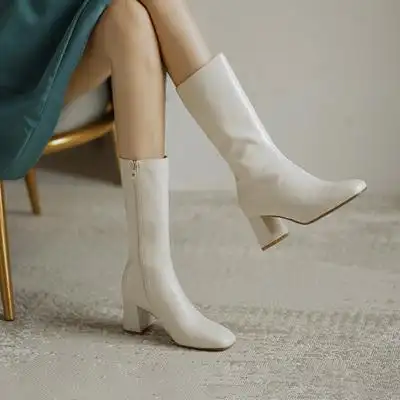 白色靴子女中筒靴小个子秋冬粗跟方马丁真皮软皮骑士长筒皮靴