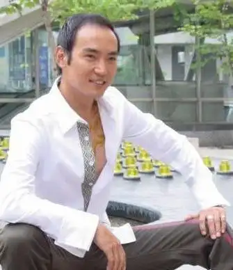 焦恩俊脱发照老了二十岁,沙溢头顶秃成糟老头!