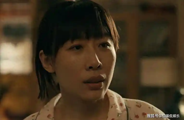 嘴,驴脸,平胸,明明长得难看却火遍大江南北!_舒淇_任素_张艺谋