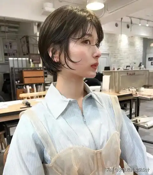 最近悄悄爆火的短卷发|短发|发型_网易订阅