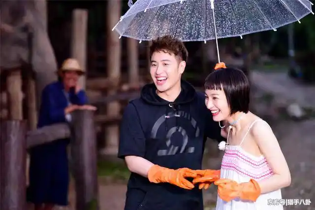 《我们相爱吧4》将邀请迪丽热巴?搭档是呼声最高的他?