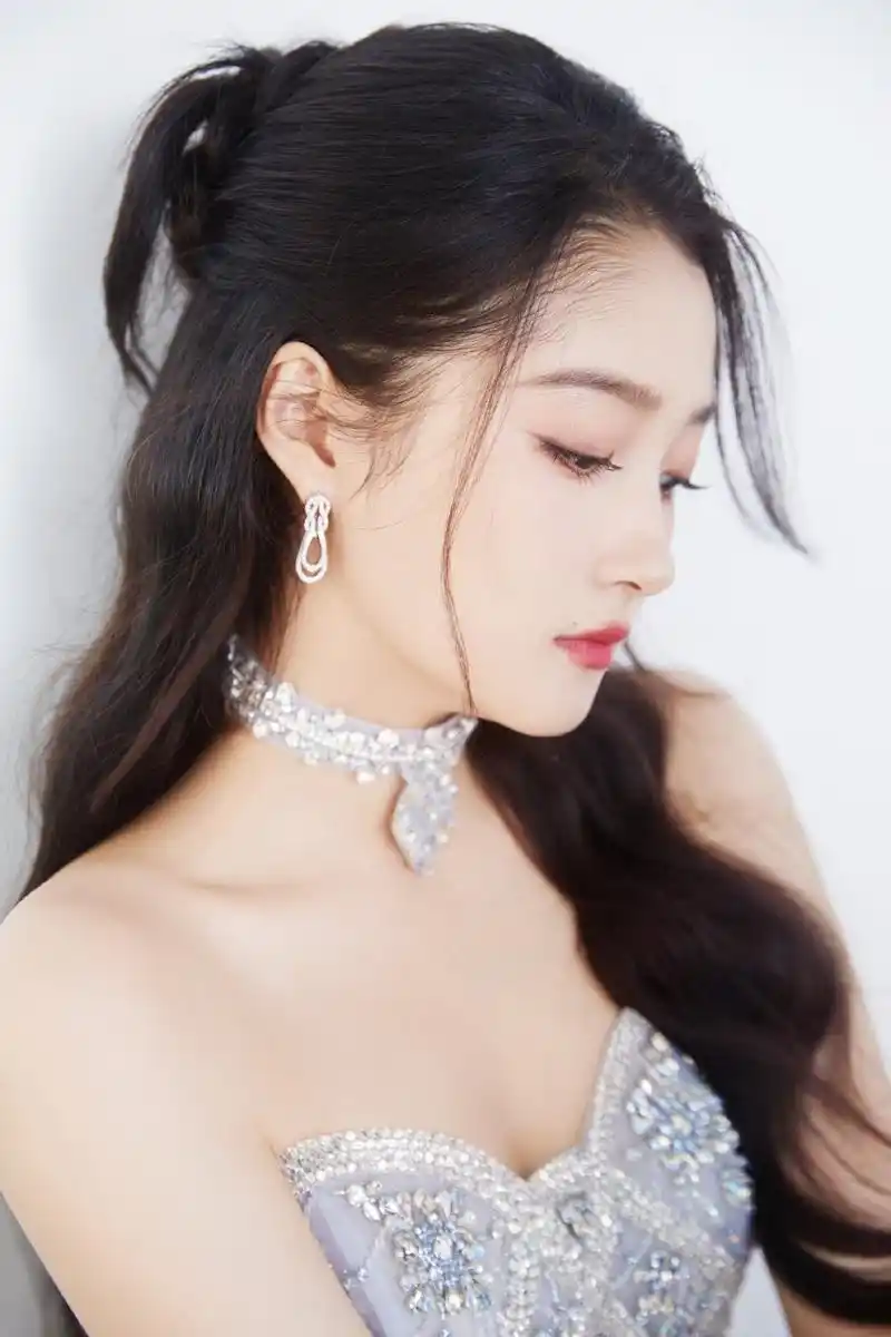 关晓彤,仙气满满