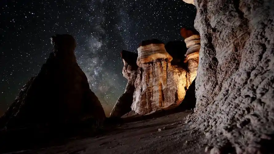 宏碁暗影骑士xr272u p评测:首搭lg ips 2k曲屏,电竞与色彩兼得__财经