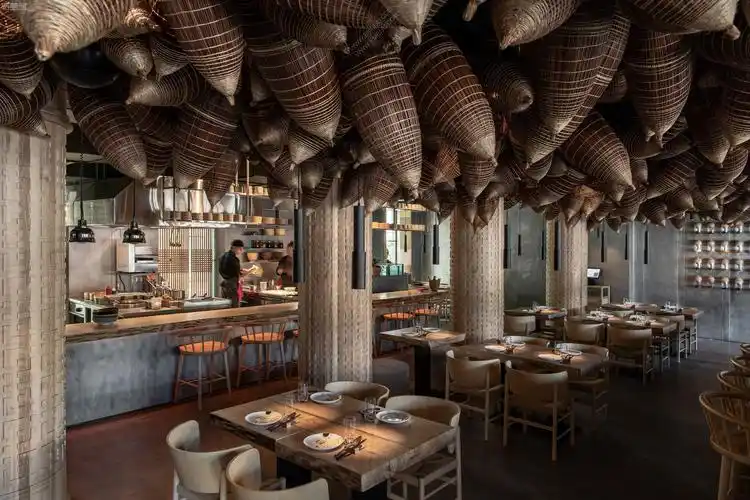 国外餐厅设计案例:温暖而充满阳光的气息,精心打造的亚洲餐厅,**新