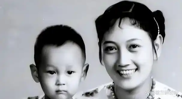 不传绯闻,不滥情,都清白干净,这5位老艺术家,才是演艺圈清流