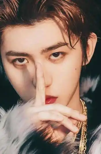 2020女生最爱的中国男明星排行榜,黄晓明上榜,网友:你终于不油