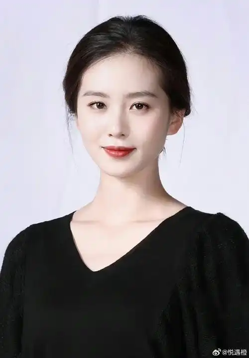 刘诗诗穿es##刘诗诗