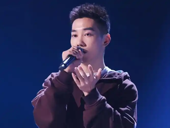 《中国好声音2022》第一期,有学员屡获第一,有学员可有可无?插图6