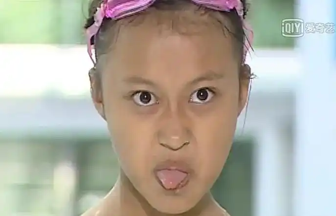 巴啦啦小魔仙美琪和过去akb的前田敦子,小森美果都有些像吧?