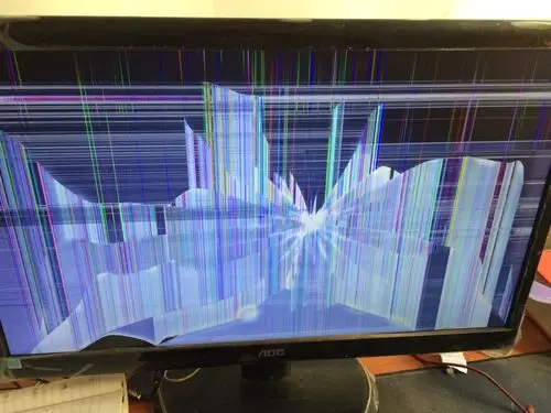 我的电脑显示屏坏了,修一下要多少钱?