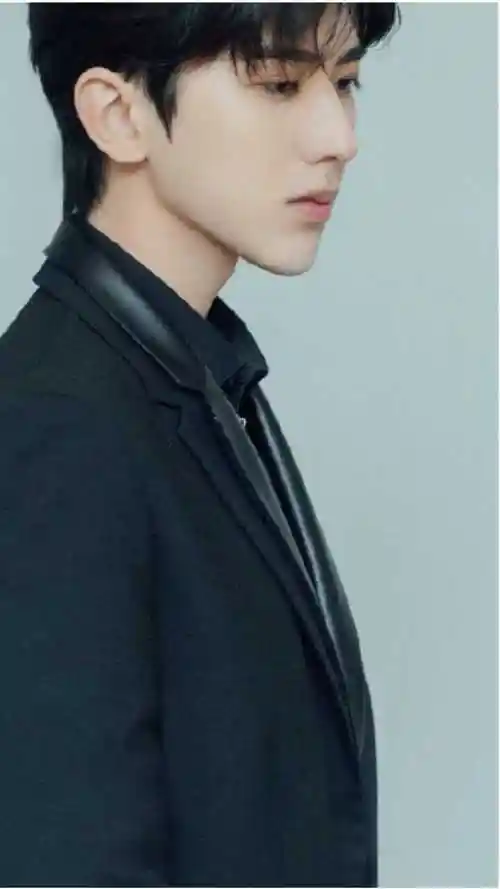 蔡徐坤喝酒合集