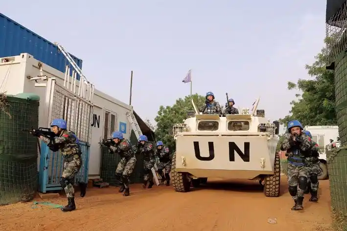 时政| 8000人 中国常备维和部队的猜想