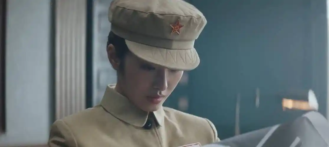 《瞄准》杨采钰厉害了,凭一己之力差点口碑崩盘,曹必达都嫌弃她_苏文