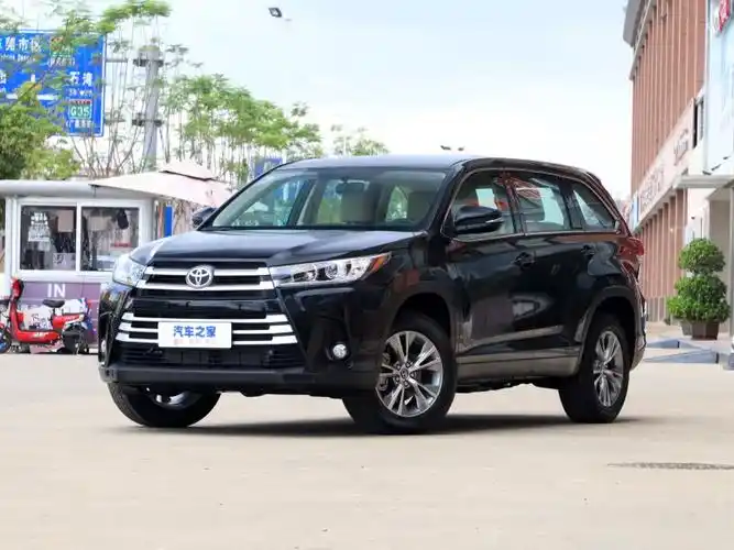 广汽丰田 汉兰达 2021款 2.0t 两驱精英版 5座