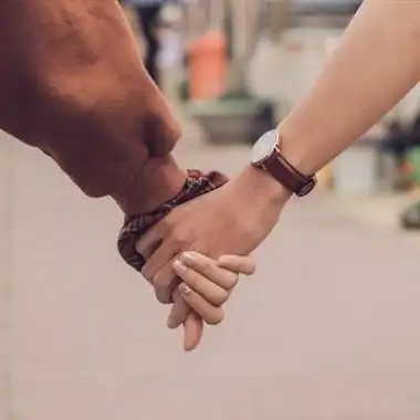 首页123456下一页站内推荐牵手成功情侣头像一对情侣两个人一起手牵手