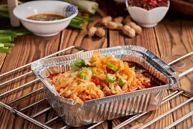 特色美食锡纸溜酸菜