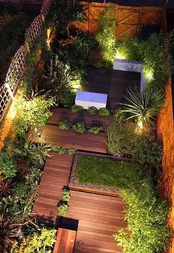 40平楼顶露台花园实景图片-成都芳草居私家花园设计