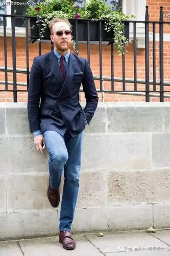 潮男搭配指南|牛仔裤配什么鞋最好看?_ivy