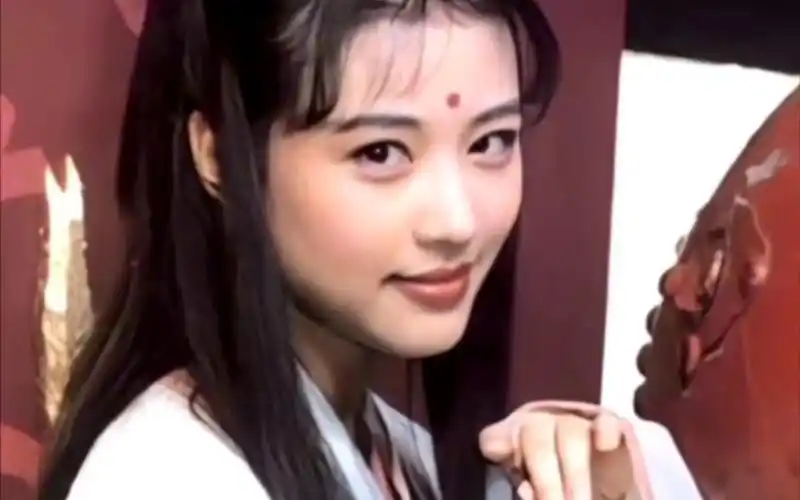 倚天屠龙记最美"周芷若"去世,周海媚一路走好!