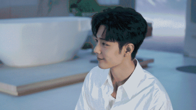 肖战白衬衫的神