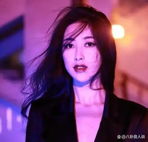 朱珠:这一生最正确的决定,就是放下富豪前任,嫁给普通人王昀佳