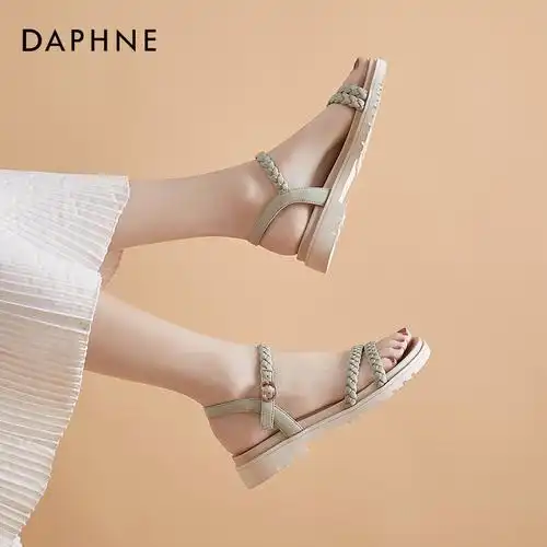 达芙妮罗马凉鞋女夏平底2021年新款夏季学生时尚时装凉鞋