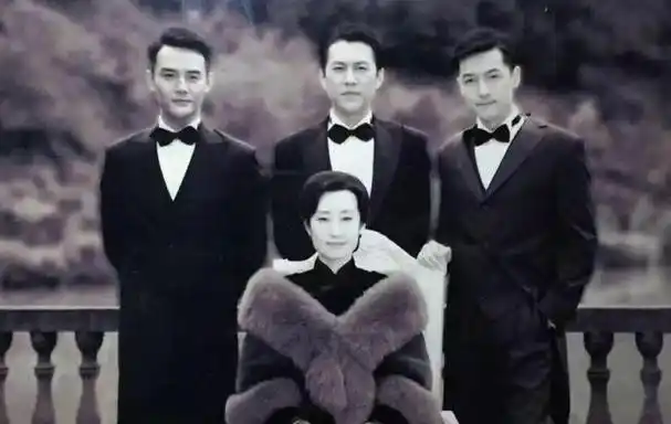 演员刘敏涛:曾嫁豪门7年,离婚后重返荧屏,如今和女儿相依为命