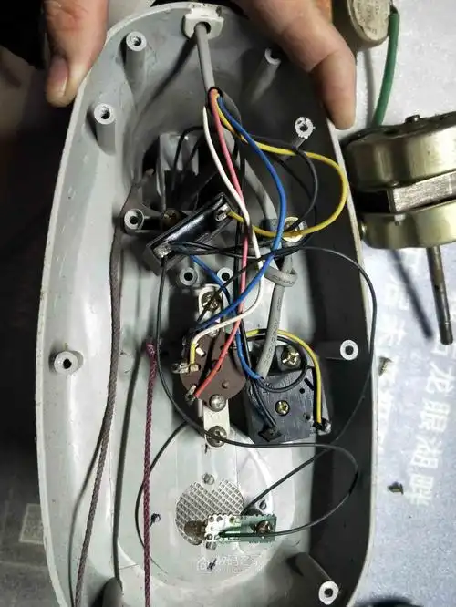 拆电扇美的特殊电饼铛开关202001160118三日刊