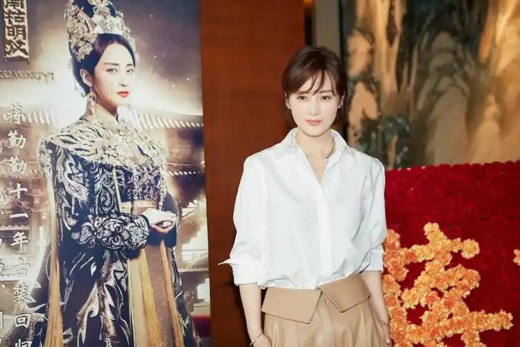 海上牧云记蒋勤勤爱恨交织重回古装有新感受