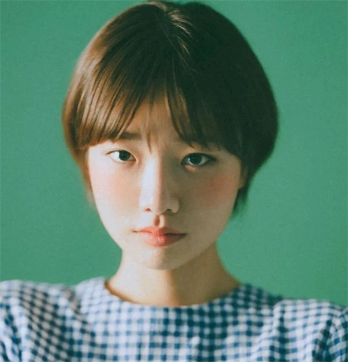 清新女学生短发 新学期开学发型