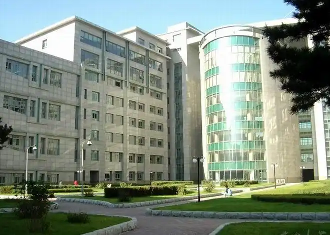 吉林大学商学院