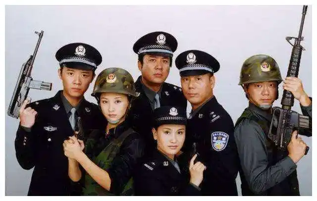 此后,《重案六组》,《黑洞》,《红蜘蛛2》,《绝对控制》.