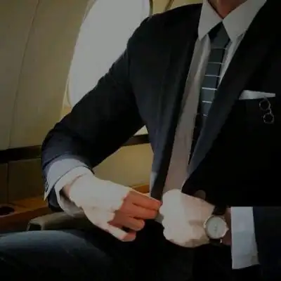 西装qq头像成熟男人