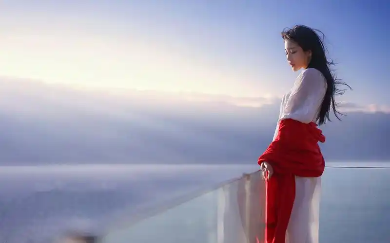 天使嫩模nina agdal比基尼海滩桌面壁纸高清大图预览1920×1200_美女