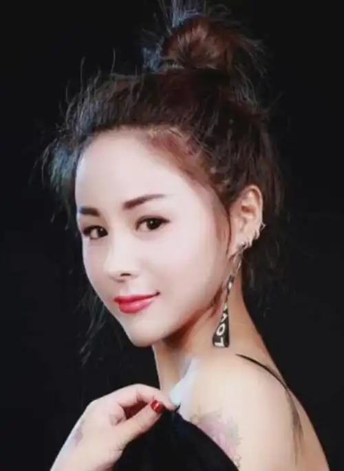 快手花姐的所有歌曲:花姐抖音里翻唱的十大歌曲