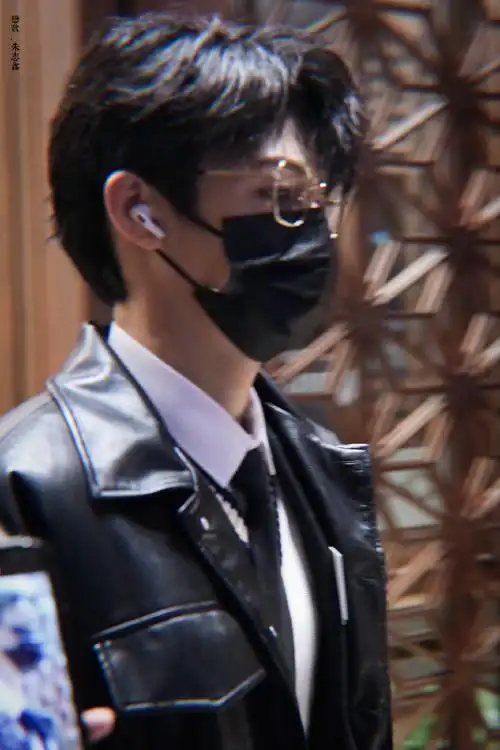 朱志鑫[超话]##朱志鑫 导演请指教