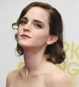 方脸型与发型的搭配15款适合方脸女生的漂亮发型