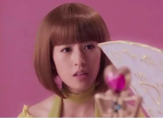 《小魔仙》出道的周雨彤,曾和肖战北漂3年,今成一线却自嘲