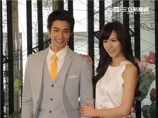 刘以豪为新剧扮丑 魏蔓:太难了!