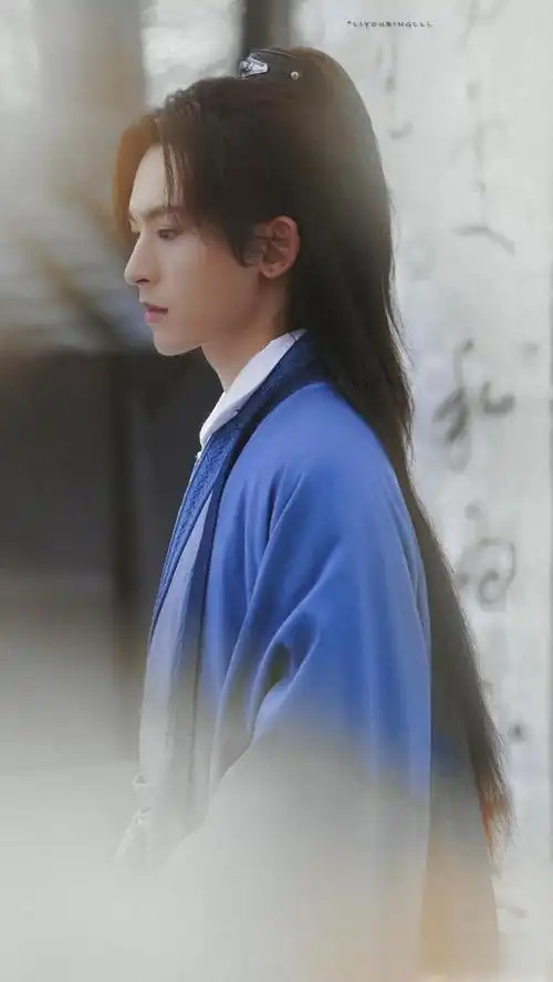 周子舒到底想不想活想活为何不废除武功不想活因何拔掉钉子