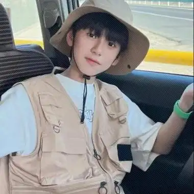 很好看的又很精致的森系帅气男头 很安静的又很气质的舒心男头_男生