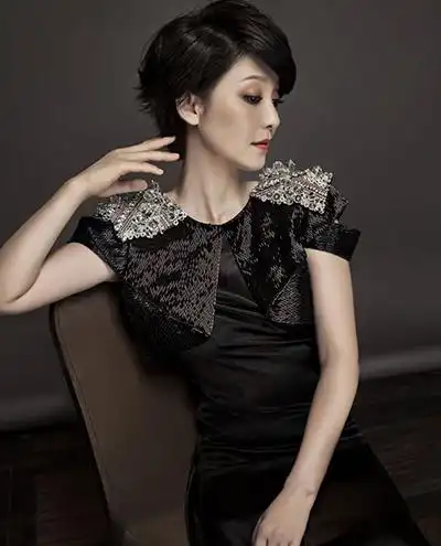 徐帆-明星代言首选华星堂明星代言公司