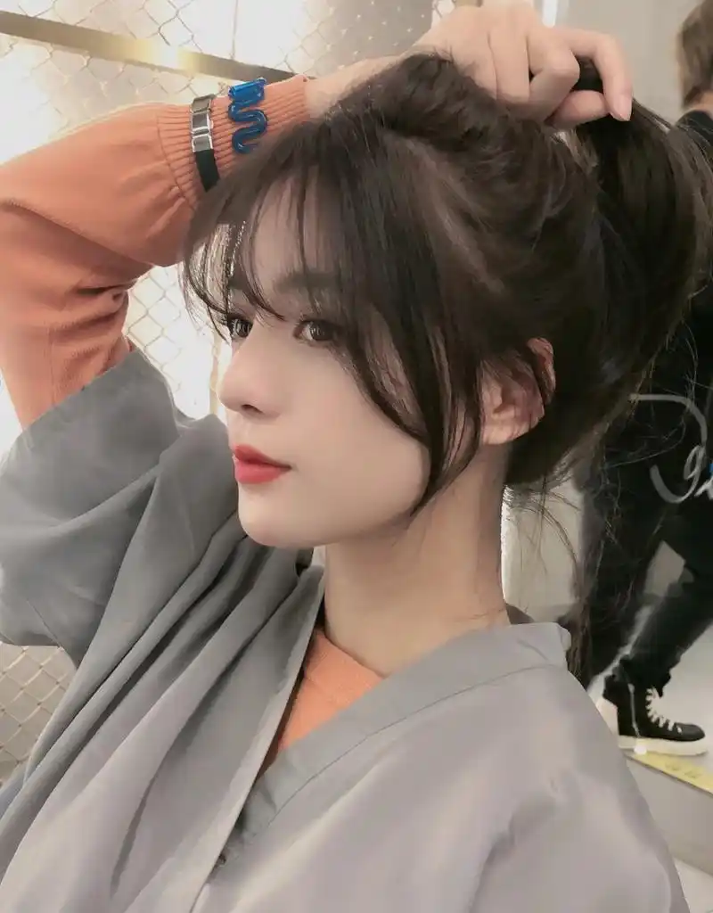 拯救大圆脸的"刘海",不管什么发型,搭配这四种刘海就够显瘦了