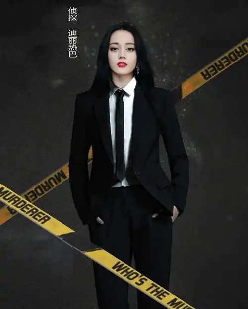 穿西装出镜男友力爆表远超小鲜肉!_女生