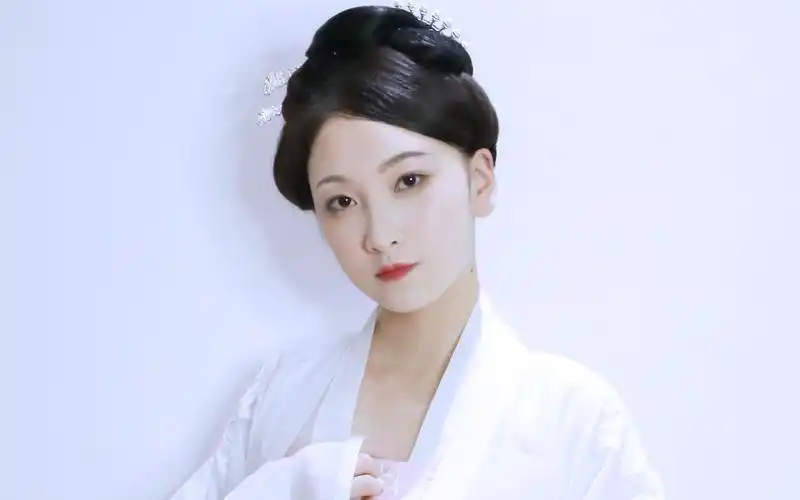 汉服百搭发型教程适用于任何形制巨简单汉服发型教程