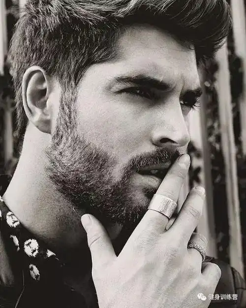 能让女生迫不及待的男人什么样子