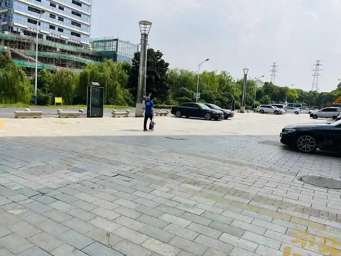 【12图】邗江万达旁 力宝广场原 江南一品酒店 招租,扬州邗江万达广场