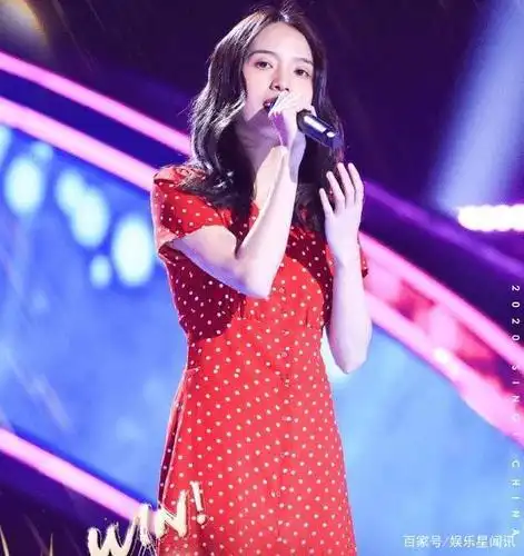 《中国好声音》已开播三期,单依纯傅新瑶苏玮谁能成为冠军学员?