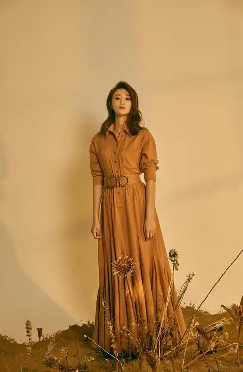 美女明星侯梦莎的图集