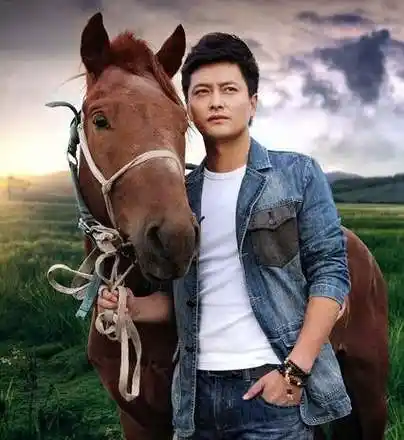 起伏艺术人生59云飞抛弃妻女的代价